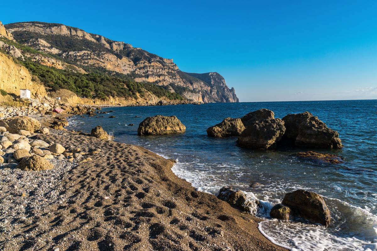 Безопасная морская прогулка на каяках вдоль побережья Крыма